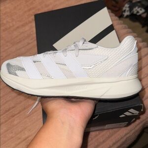 Adidas Light blaze J